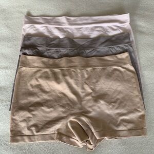 (3) Yummie Boyshort Seamless Underwear